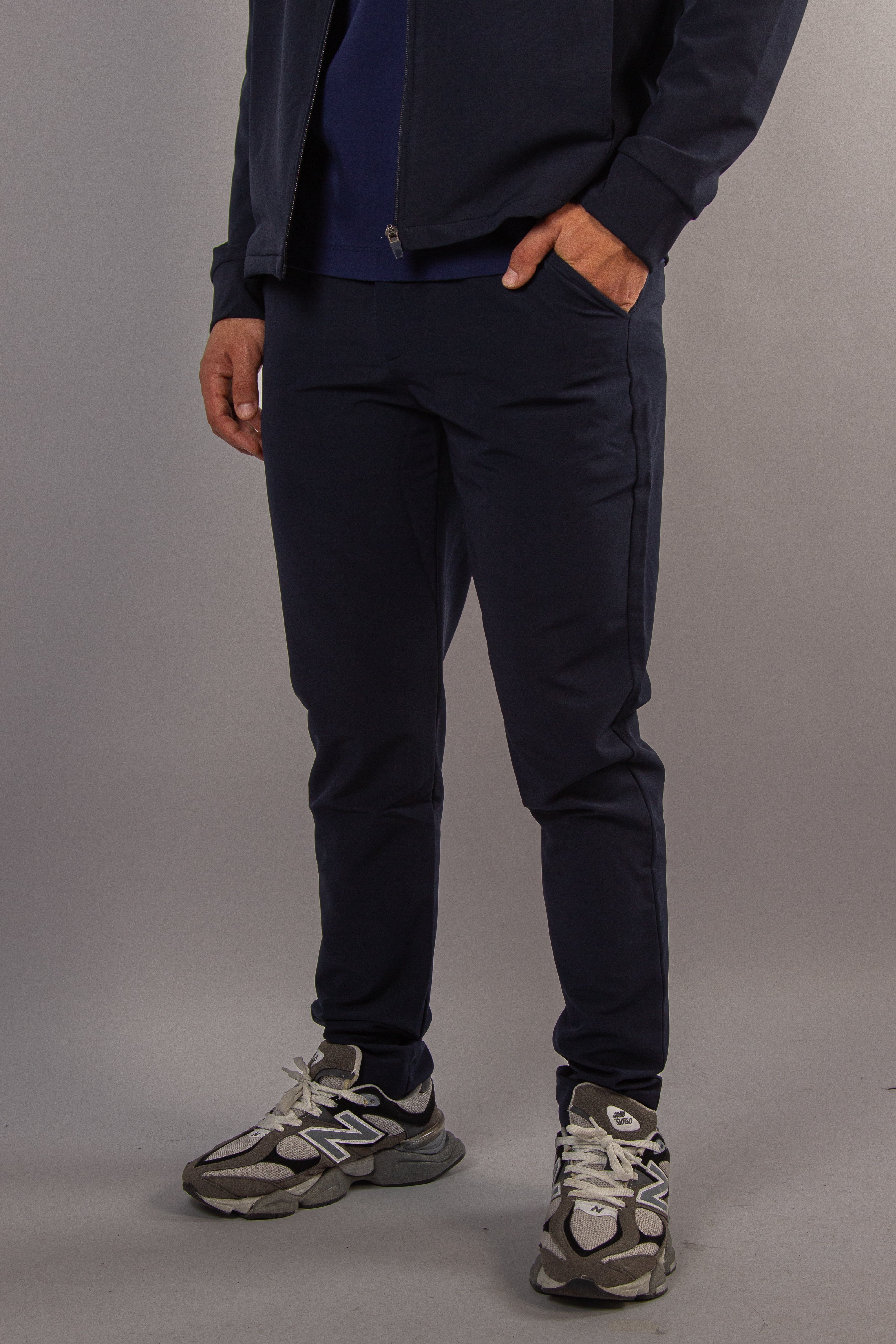 Essentials 'AF' Suit