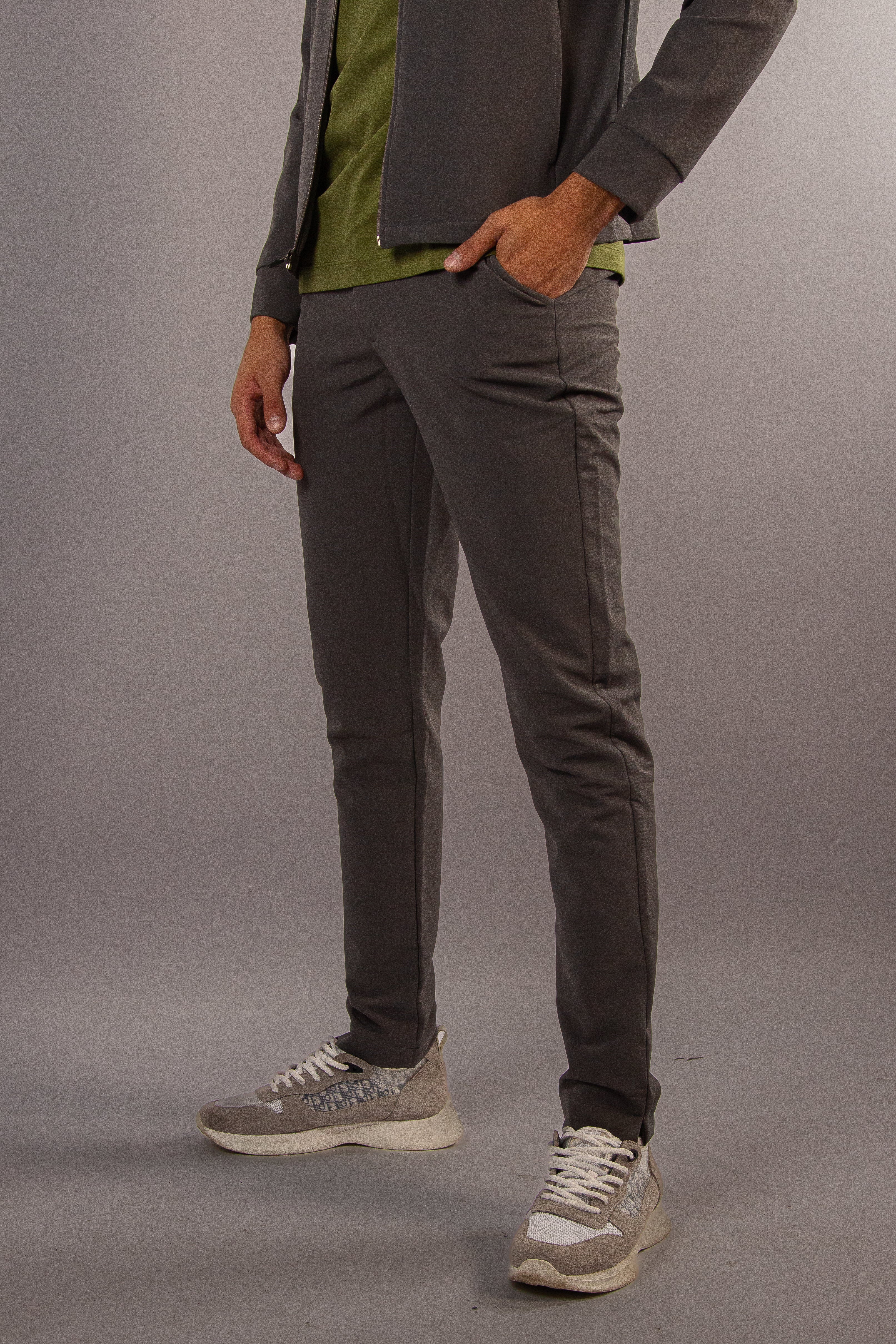 Essentials 'AF' Suit